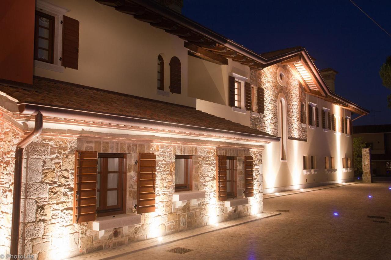 Wine Resort Luisa Mariano del Friuli Luaran gambar
