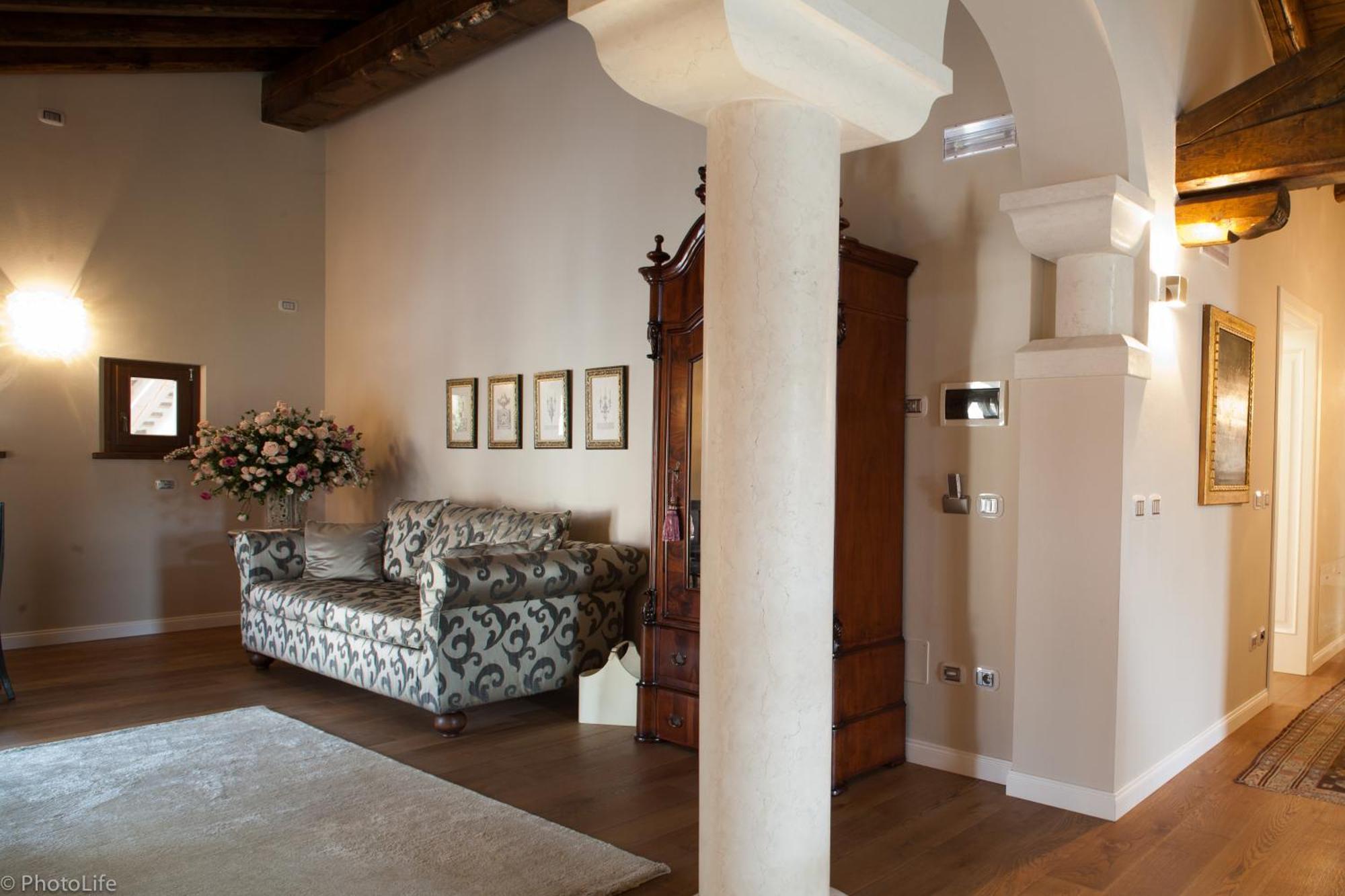 Wine Resort Luisa Mariano del Friuli Luaran gambar